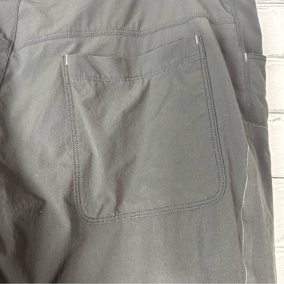 💸Sold💸 Outdoor Research REI Ferrosi Shorts Mens Black Sz 34 Hiking backpacking - Picture 9 of 13